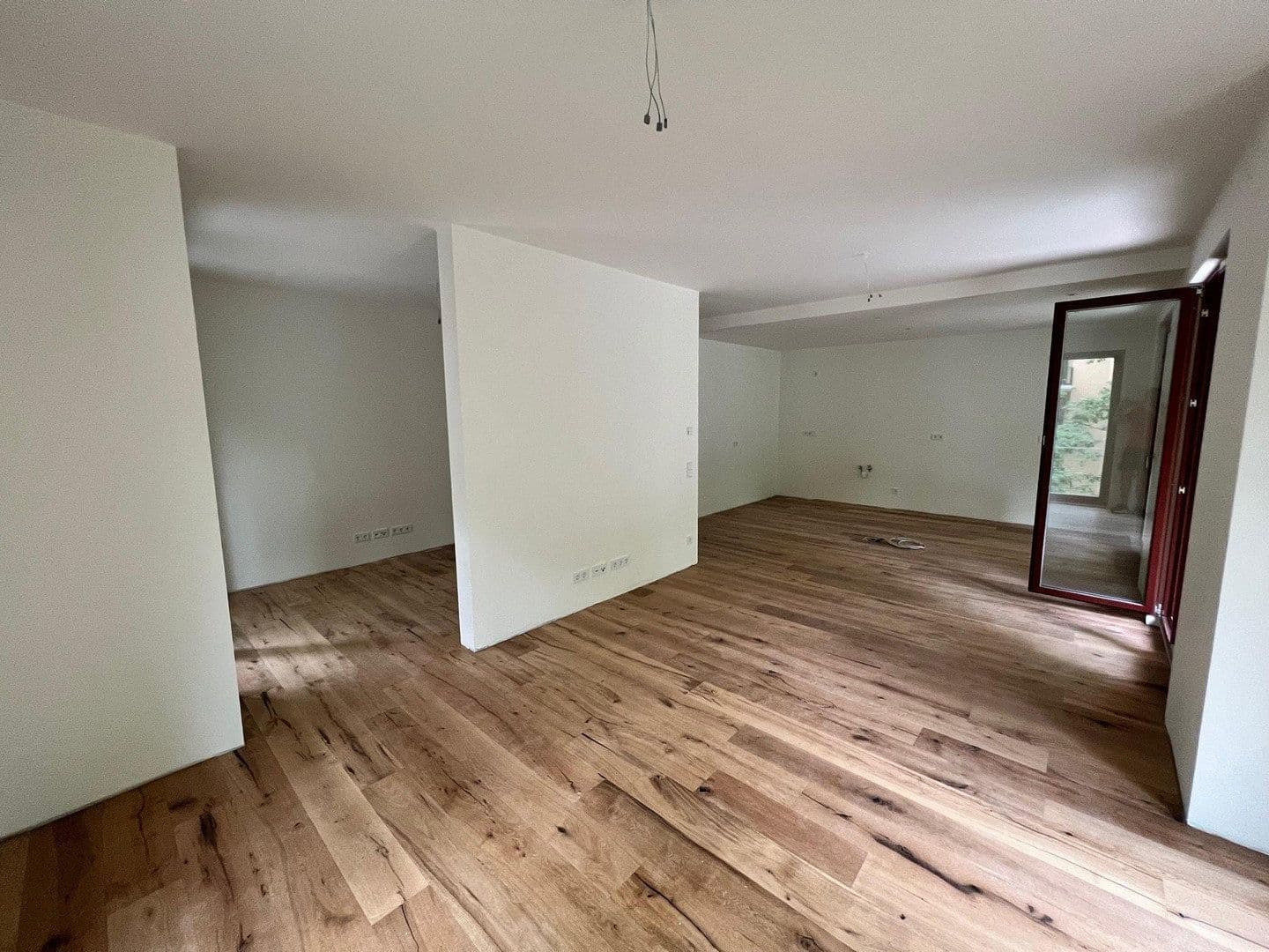 Pronájem bytu 4+1 128 m², Otto-Wilhelm-Scharenberg-Bogen 5, Leipzig, Sasko Pronájem bytu 4+1 128 m², Otto-Wilhelm-Scharenberg-Bogen 5, Leipzig, Sasko