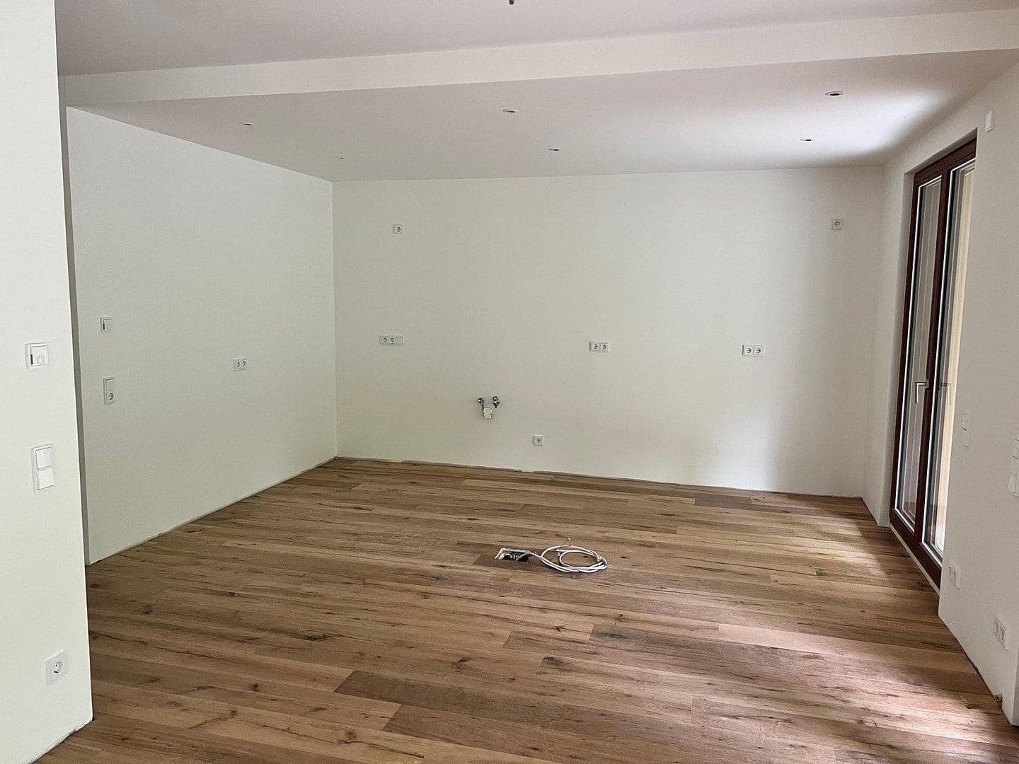 Pronájem bytu 4+1 128 m², Otto-Wilhelm-Scharenberg-Bogen 5, Leipzig, Sasko Pronájem bytu 4+1 128 m², Otto-Wilhelm-Scharenberg-Bogen 5, Leipzig, Sasko