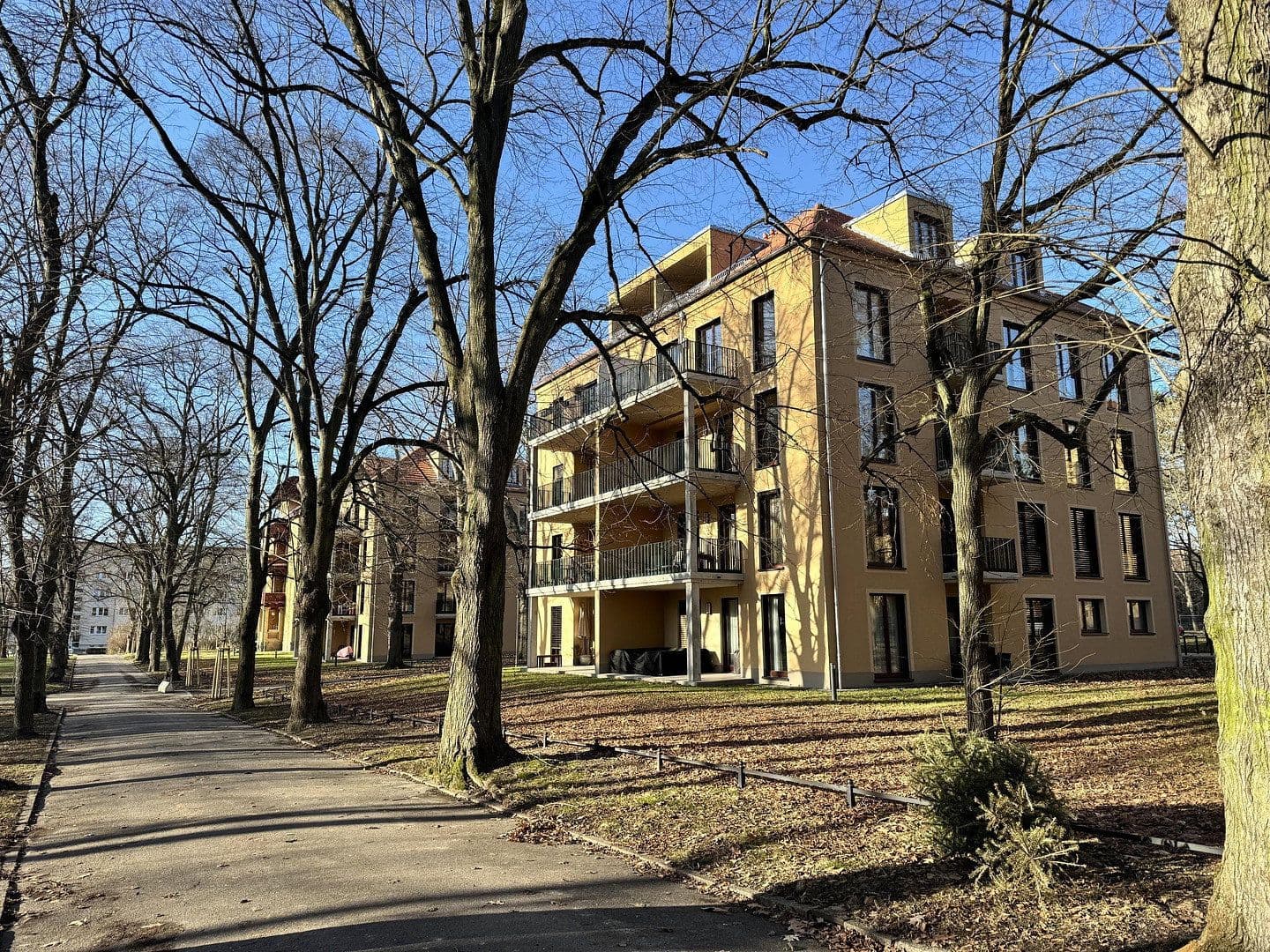 Pronájem bytu 4+1 128 m², Otto-Wilhelm-Scharenberg-Bogen 5, Leipzig, Sasko Pronájem bytu 4+1 128 m², Otto-Wilhelm-Scharenberg-Bogen 5, Leipzig, Sasko