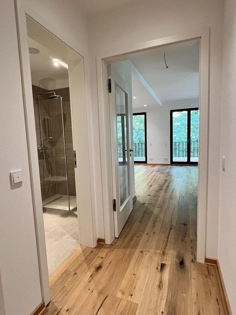 Pronájem bytu 4+1 128 m², Otto-Wilhelm-Scharenberg-Bogen 5, Leipzig, Sasko Pronájem bytu 4+1 128 m², Otto-Wilhelm-Scharenberg-Bogen 5, Leipzig, Sasko