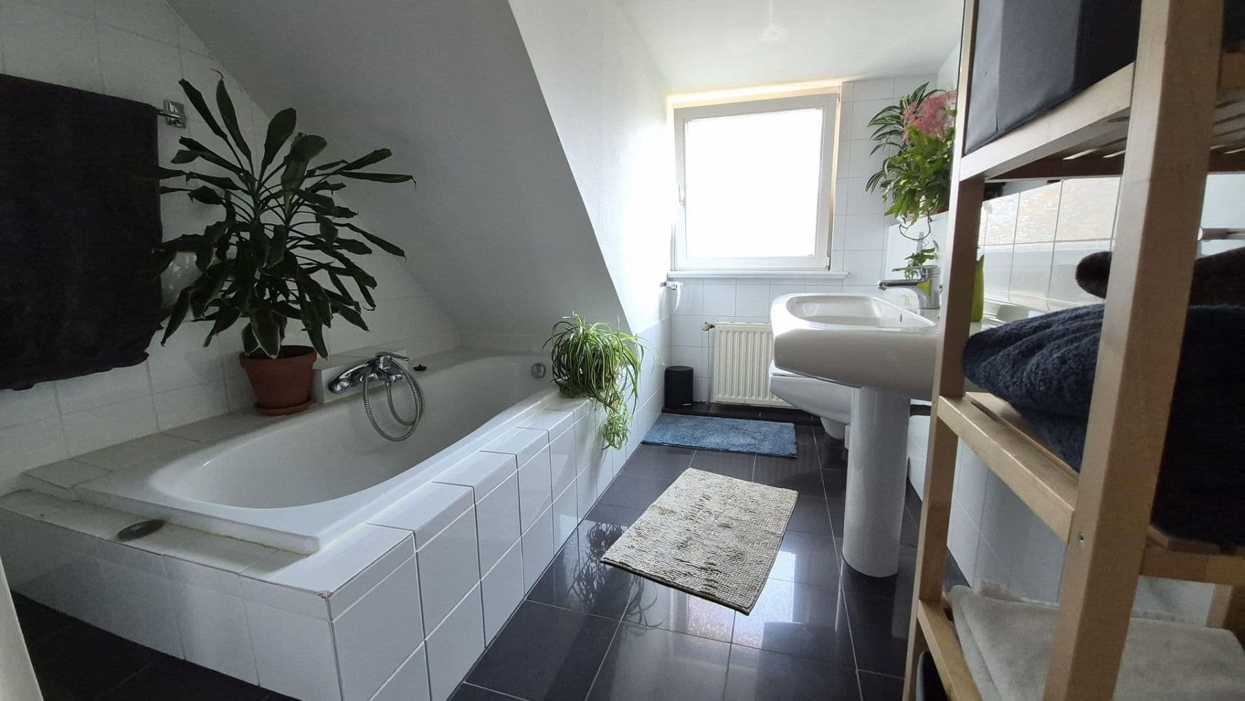 Pronájem bytu 3+1 82 m², Hamburg, Hamburg Pronájem bytu 3+1 82 m², Hamburg, Hamburg