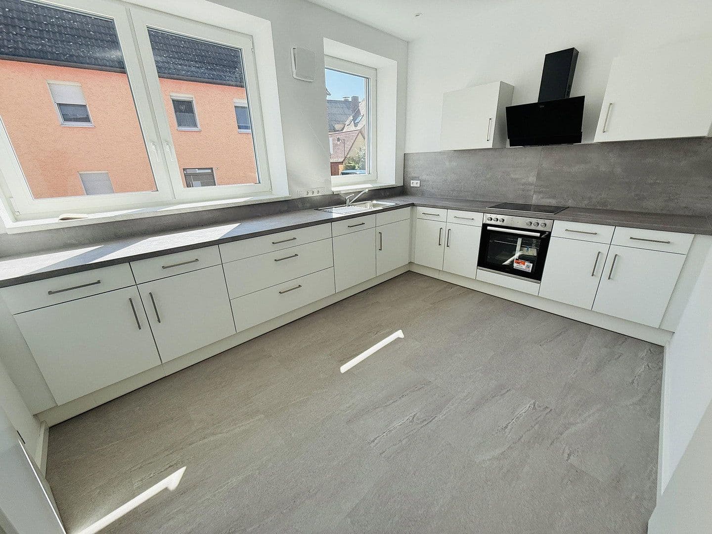 Pronájem bytu 2+1 119 m², Windsbach, Bavorsko Pronájem bytu 2+1 119 m², Windsbach, Bavorsko