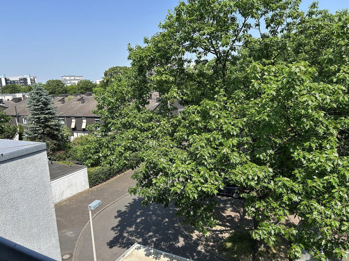 Prodej bytu 2+1 35 m², Sudetenstr. 63, Bonn, Severní Porýní-Vestfálsko Prodej bytu 2+1 35 m², Sudetenstr. 63, Bonn, Severní Porýní-Vestfálsko