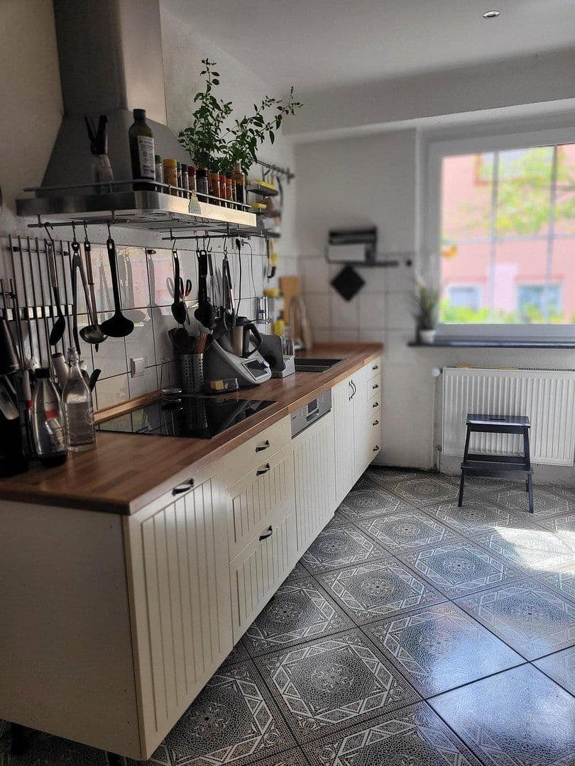 Pronájem domu 149 m², pozemek 175 m², Blieskasteler Straße 27, Sankt Ingbert, Země Sársko Pronájem domu 149 m², pozemek 175 m², Blieskasteler Straße 27, Sankt Ingbert, Země Sársko