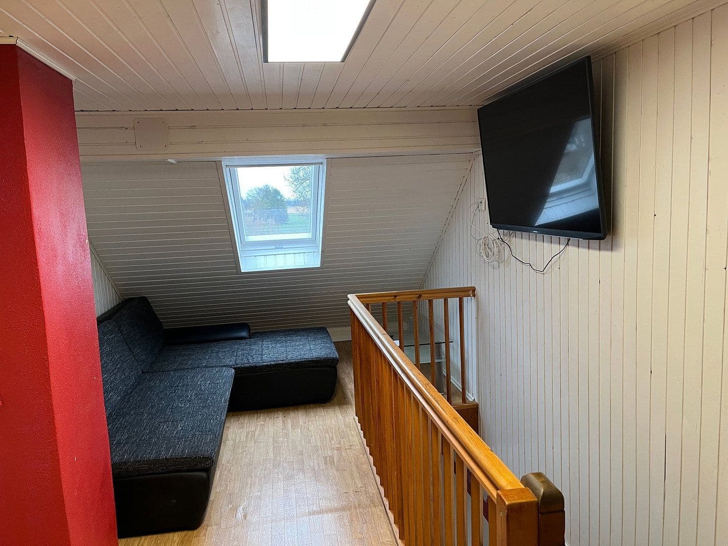 Pronájem domu 165 m², pozemek 1.450 m², Birkenstr. 2A, Eittingermoos, Bavorsko Pronájem domu 165 m², pozemek 1.450 m², Birkenstr. 2A, Eittingermoos, Bavorsko