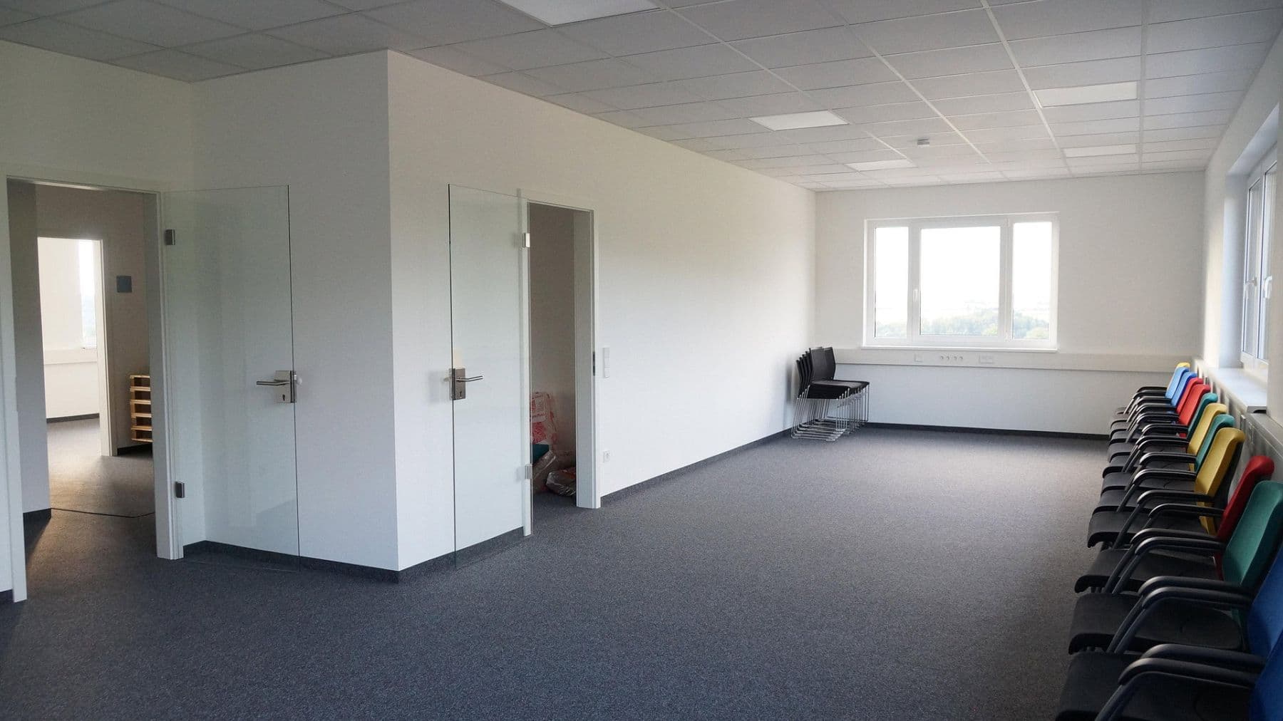 Pronájem kanceláře 447 m², Wolfgang-Paul-Straße 4, Ulm, Bádensko-Württembersko Pronájem kanceláře 447 m², Wolfgang-Paul-Straße 4, Ulm, Bádensko-Württembersko