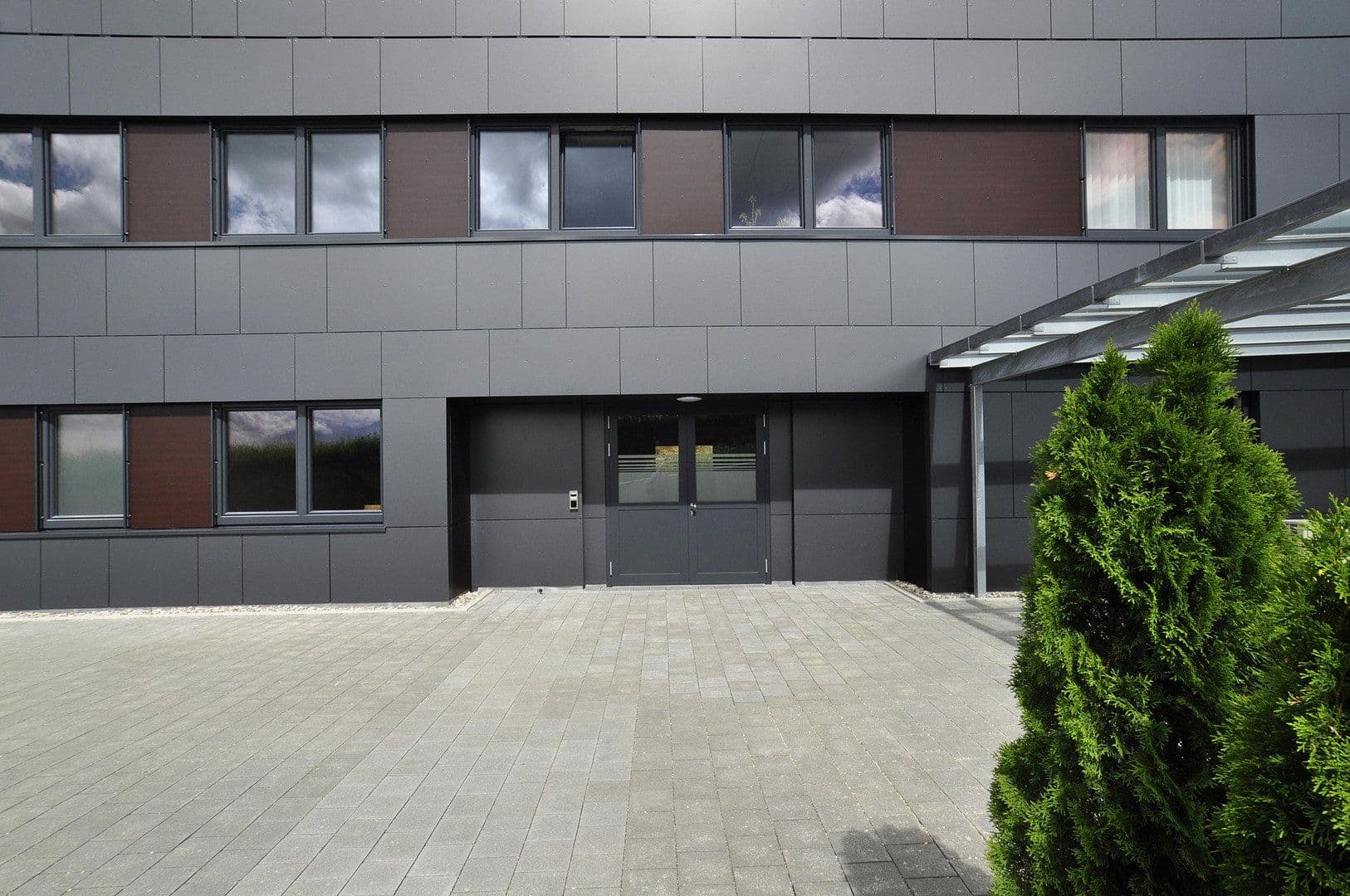 Pronájem kanceláře 447 m², Wolfgang-Paul-Straße 4, Ulm, Bádensko-Württembersko Pronájem kanceláře 447 m², Wolfgang-Paul-Straße 4, Ulm, Bádensko-Württembersko