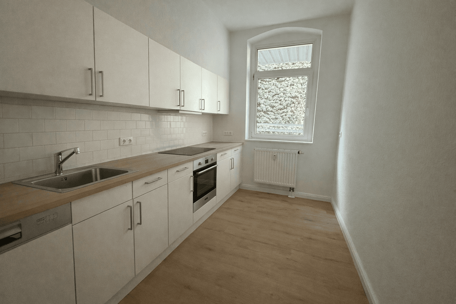 Pronájem bytu 4+1 78 m², Friesenstraße 57, Magdeburg, Sasko-Anhaltsko Pronájem bytu 4+1 78 m², Friesenstraße 57, Magdeburg, Sasko-Anhaltsko