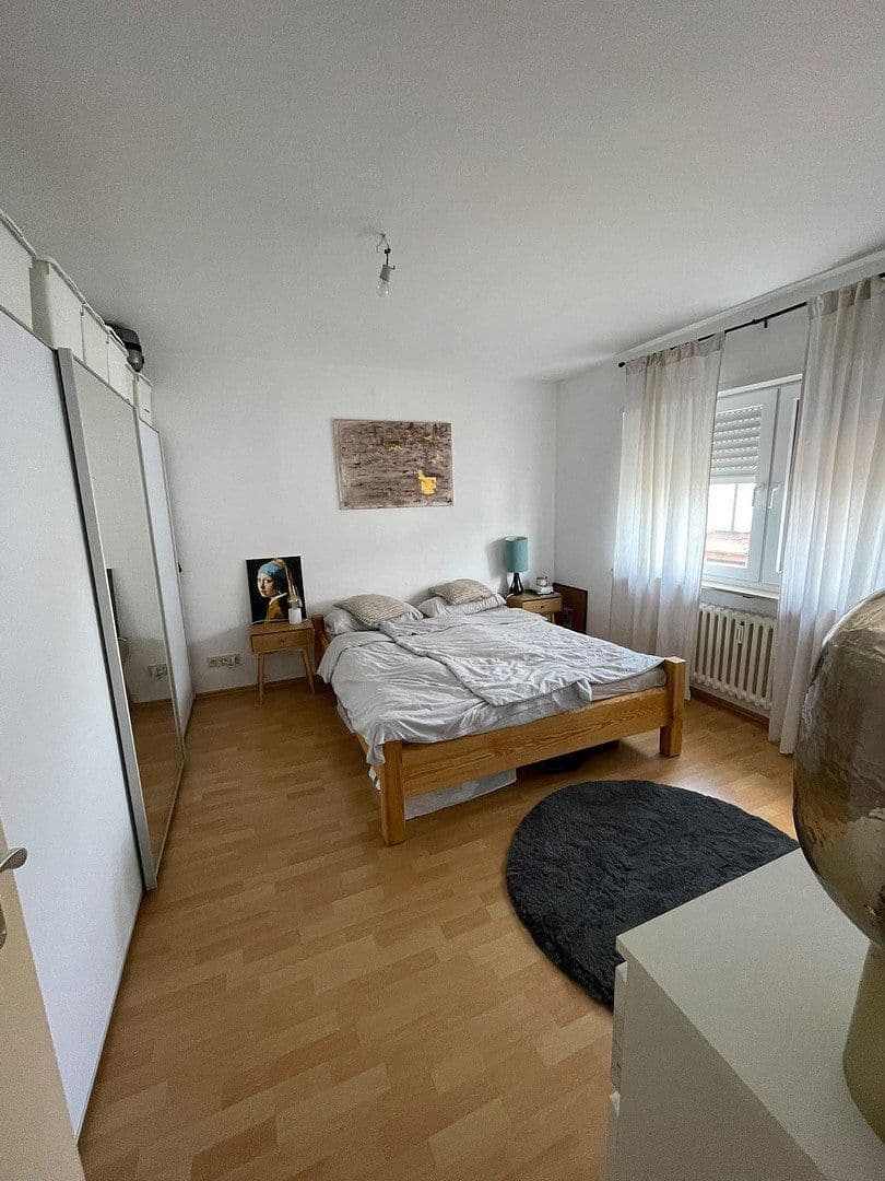 Pronájem bytu 4+1 85 m², Schifferstadt, Porýní-Falc Pronájem bytu 4+1 85 m², Schifferstadt, Porýní-Falc