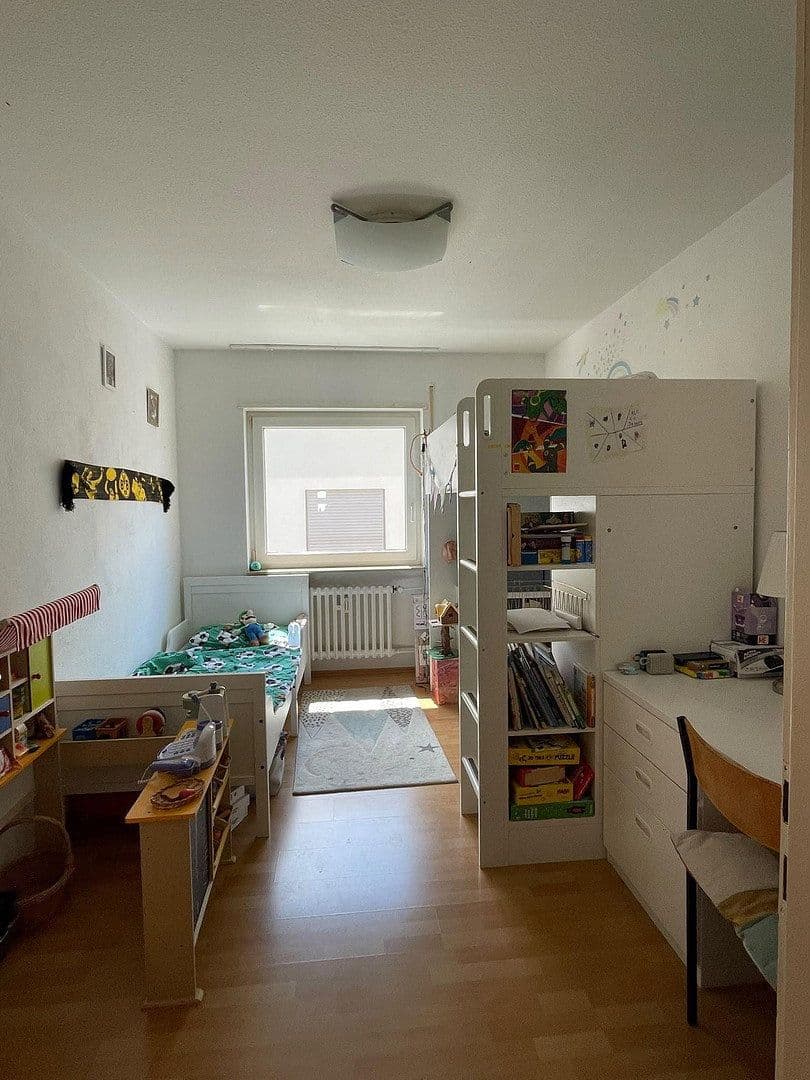 Pronájem bytu 4+1 85 m², Schifferstadt, Porýní-Falc Pronájem bytu 4+1 85 m², Schifferstadt, Porýní-Falc