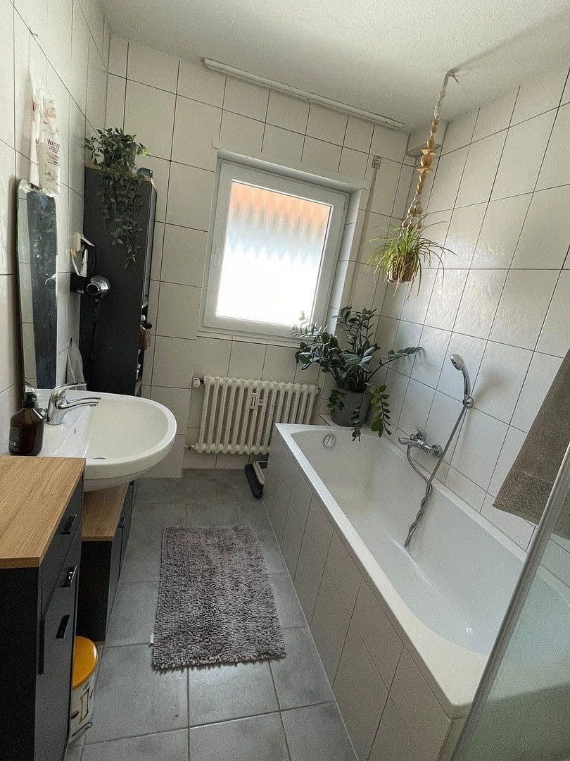 Pronájem bytu 4+1 85 m², Schifferstadt, Porýní-Falc Pronájem bytu 4+1 85 m², Schifferstadt, Porýní-Falc