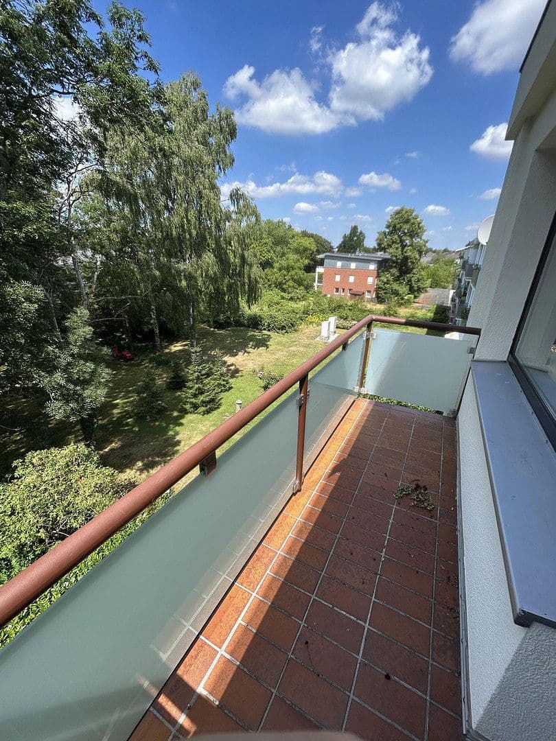 Pronájem bytu 1+kk 39 m², Karl‑Arnold‑Straße 29, Meerbusch, Severní Porýní-Vestfálsko Pronájem bytu 1+kk 39 m², Karl‑Arnold‑Straße 29, Meerbusch, Severní Porýní-Vestfálsko