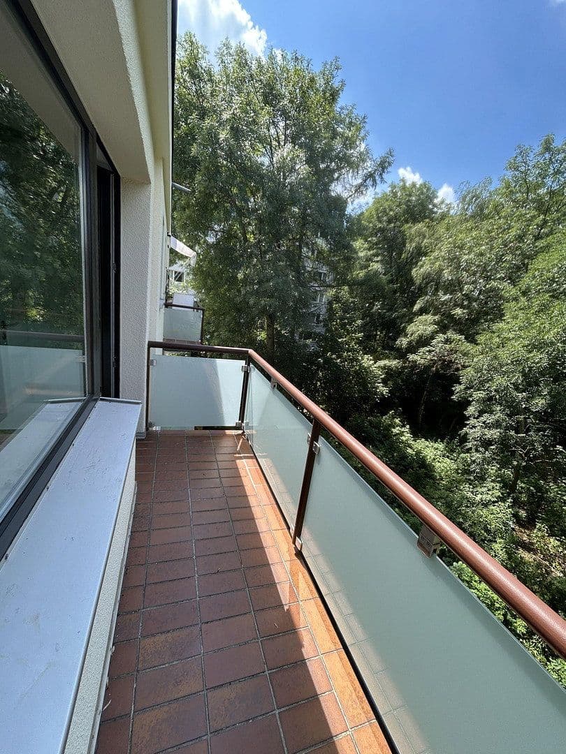 Pronájem bytu 1+kk 39 m², Karl‑Arnold‑Straße 29, Meerbusch, Severní Porýní-Vestfálsko Pronájem bytu 1+kk 39 m², Karl‑Arnold‑Straße 29, Meerbusch, Severní Porýní-Vestfálsko