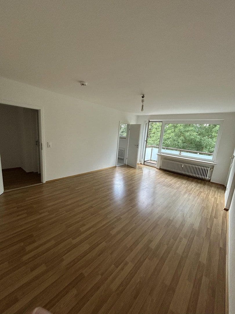 Pronájem bytu 1+kk 39 m², Karl‑Arnold‑Straße 29, Meerbusch, Severní Porýní-Vestfálsko Pronájem bytu 1+kk 39 m², Karl‑Arnold‑Straße 29, Meerbusch, Severní Porýní-Vestfálsko