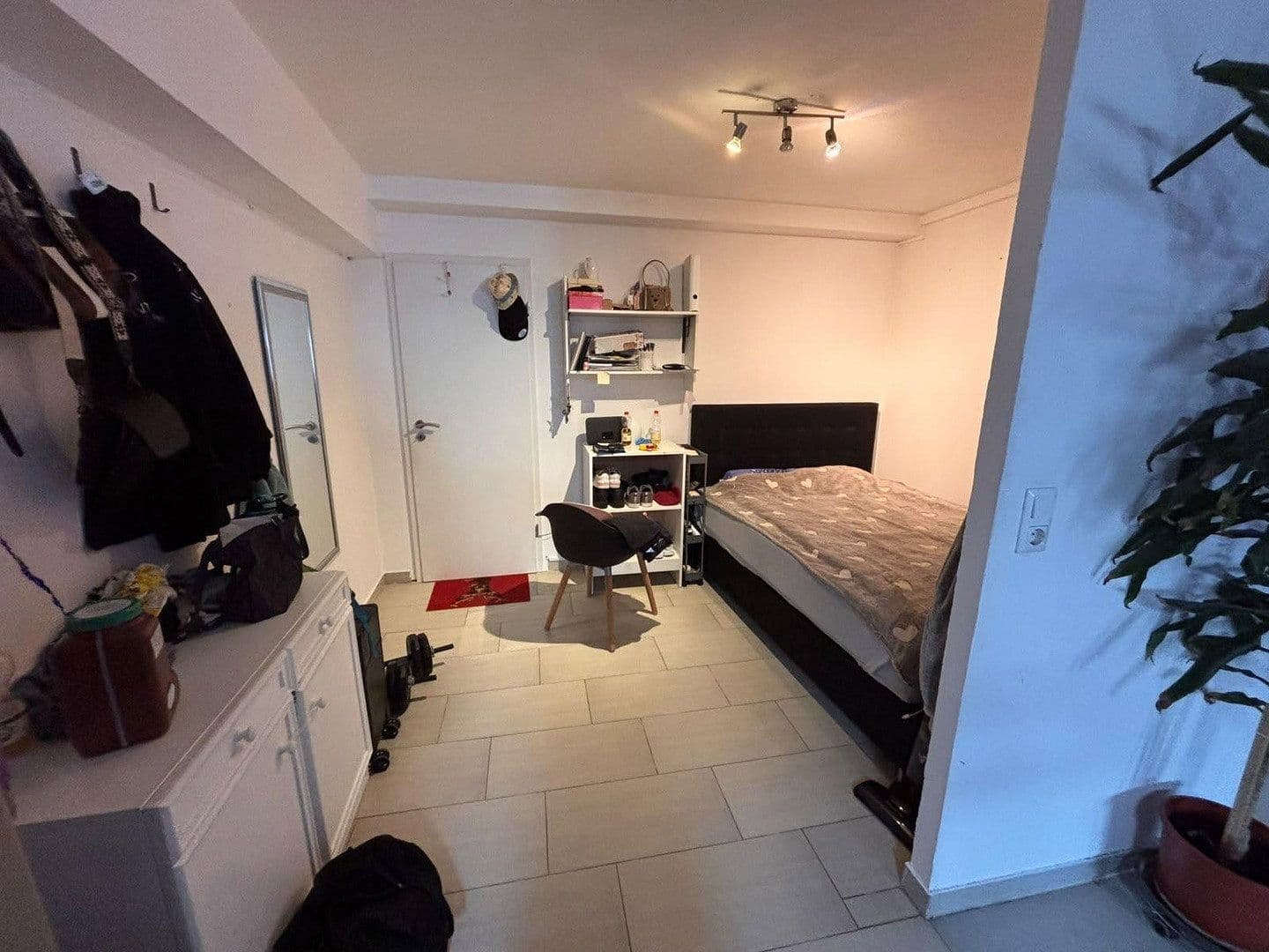 Pronájem bytu 2+kk 80 m², Hauptstr.17, Annweiler am Trifels, Porýní-Falc Pronájem bytu 2+kk 80 m², Hauptstr.17, Annweiler am Trifels, Porýní-Falc
