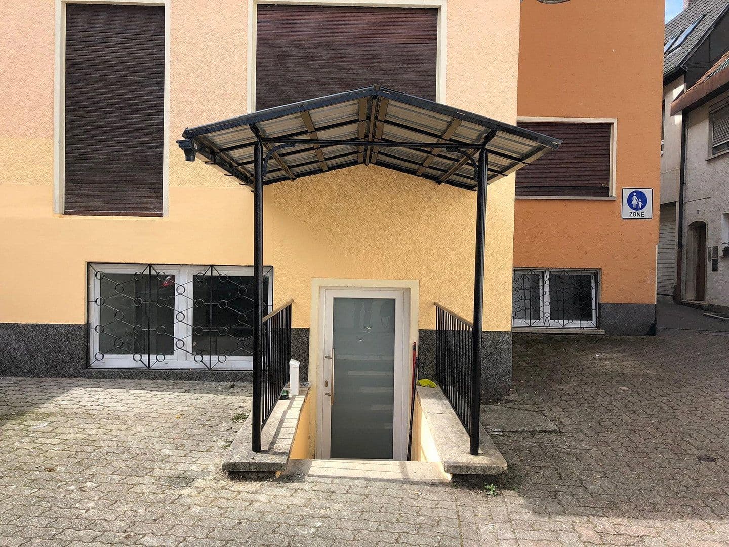 Pronájem bytu 2+kk 80 m², Hauptstr.17, Annweiler am Trifels, Porýní-Falc Pronájem bytu 2+kk 80 m², Hauptstr.17, Annweiler am Trifels, Porýní-Falc