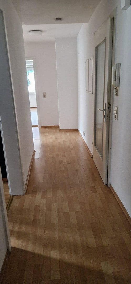 Pronájem bytu 2+1 62 m², Untere Grabenstr. 8, Weilheim an der Teck, Bádensko-Württembersko Pronájem bytu 2+1 62 m², Untere Grabenstr. 8, Weilheim an der Teck, Bádensko-Württembersko