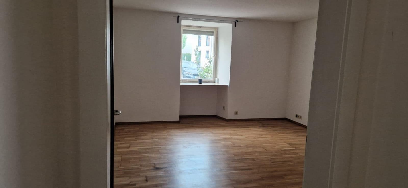 Pronájem bytu 2+1 62 m², Untere Grabenstr. 8, Weilheim an der Teck, Bádensko-Württembersko Pronájem bytu 2+1 62 m², Untere Grabenstr. 8, Weilheim an der Teck, Bádensko-Württembersko
