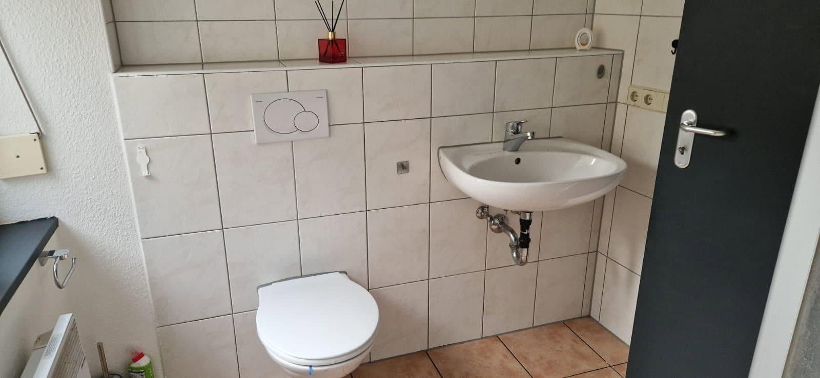 Pronájem bytu 2+1 62 m², Untere Grabenstr. 8, Weilheim an der Teck, Bádensko-Württembersko Pronájem bytu 2+1 62 m², Untere Grabenstr. 8, Weilheim an der Teck, Bádensko-Württembersko