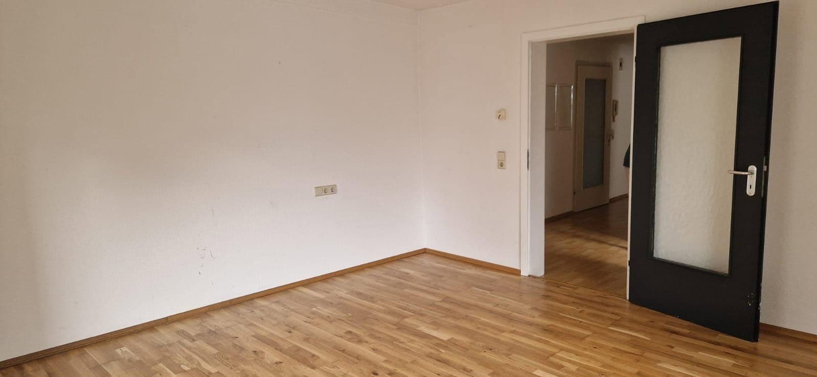 Pronájem bytu 2+1 62 m², Untere Grabenstr. 8, Weilheim an der Teck, Bádensko-Württembersko Pronájem bytu 2+1 62 m², Untere Grabenstr. 8, Weilheim an der Teck, Bádensko-Württembersko