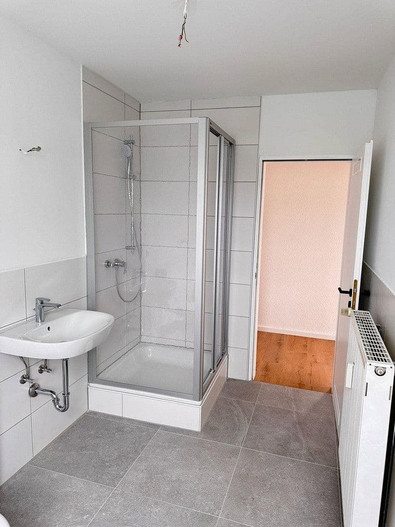 Pronájem bytu 4+1 73 m², Koblenzer Straße 17, Löhne, Severní Porýní-Vestfálsko Pronájem bytu 4+1 73 m², Koblenzer Straße 17, Löhne, Severní Porýní-Vestfálsko