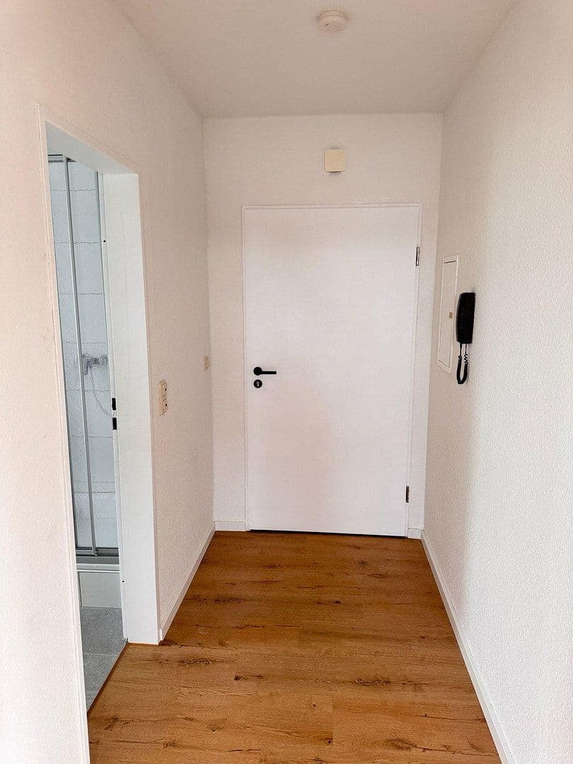 Pronájem bytu 4+1 73 m², Koblenzer Straße 17, Löhne, Severní Porýní-Vestfálsko Pronájem bytu 4+1 73 m², Koblenzer Straße 17, Löhne, Severní Porýní-Vestfálsko