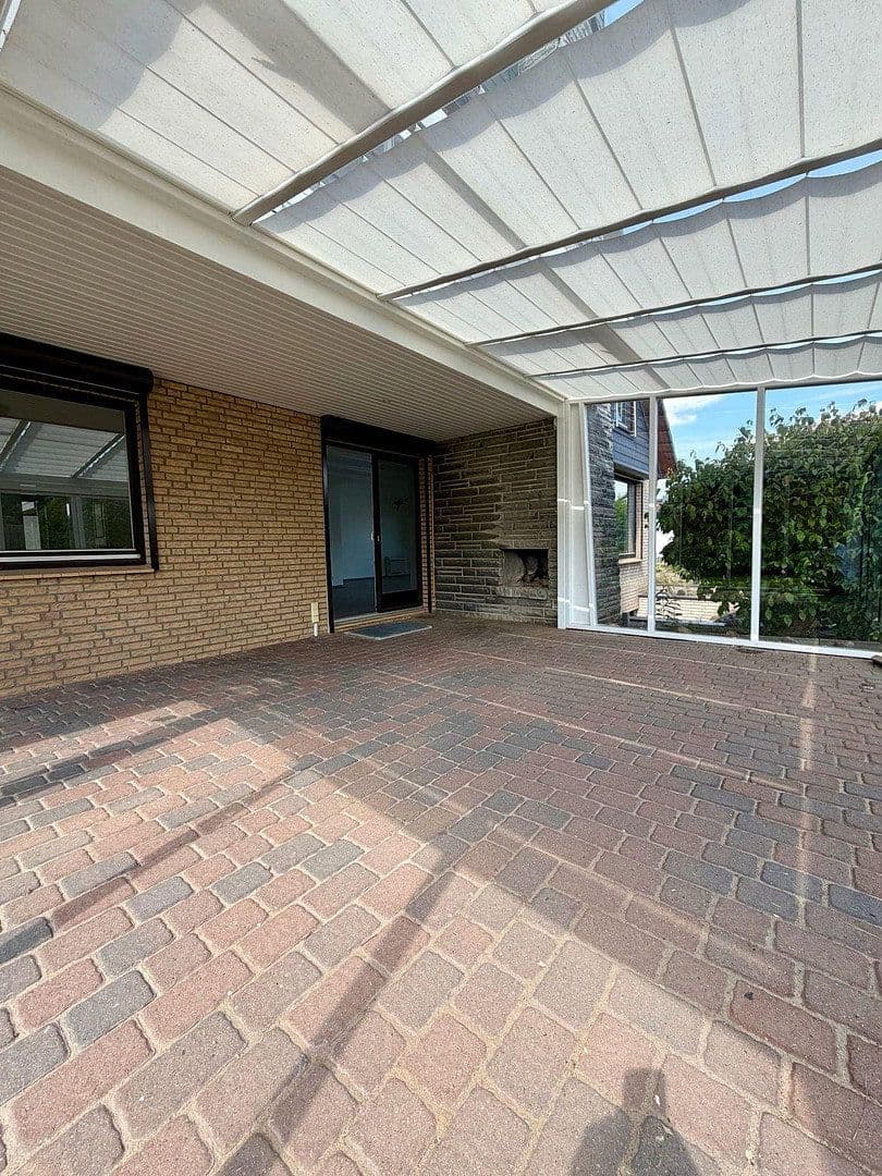 Prodej domu 200 m², pozemek 844 m², Sonnenring 4, Melbeck, Dolní Sasko Prodej domu 200 m², pozemek 844 m², Sonnenring 4, Melbeck, Dolní Sasko