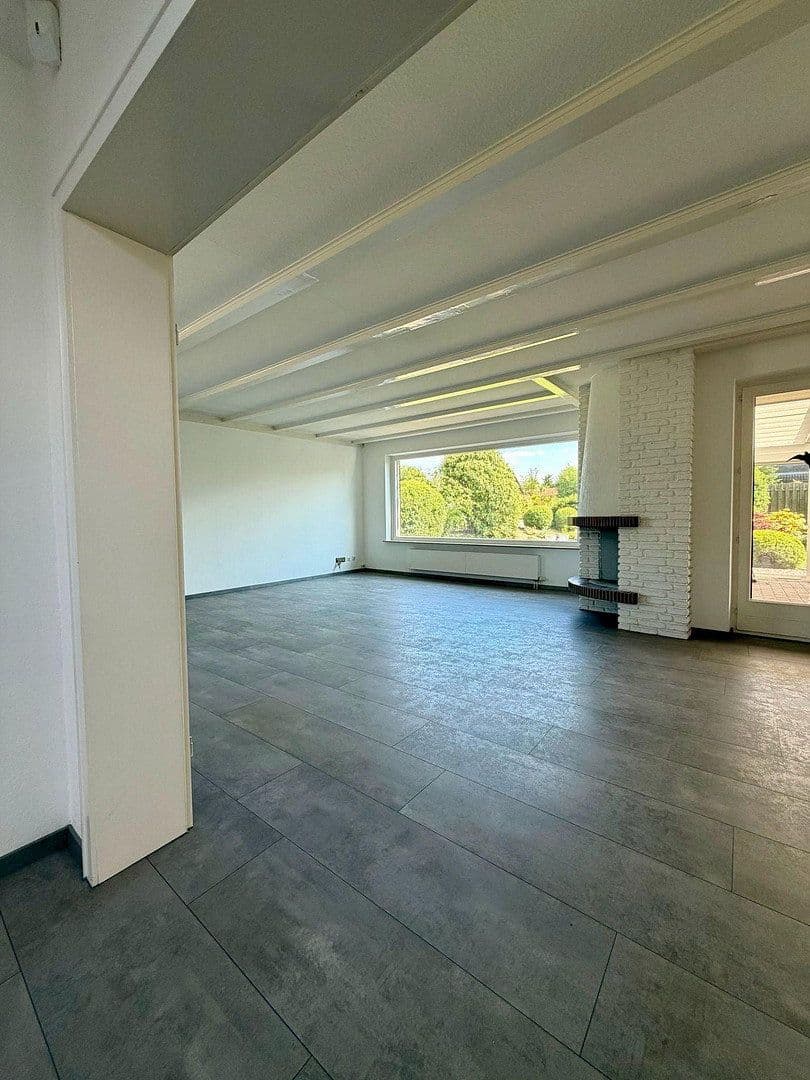 Prodej domu 200 m², pozemek 844 m², Sonnenring 4, Melbeck, Dolní Sasko Prodej domu 200 m², pozemek 844 m², Sonnenring 4, Melbeck, Dolní Sasko