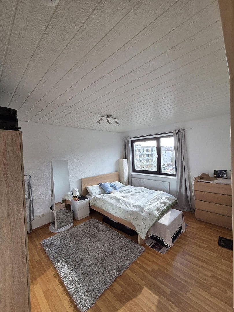 Pronájem bytu 2+1 45 m², Greflingerstraße 23, Regensburg, Bavorsko Pronájem bytu 2+1 45 m², Greflingerstraße 23, Regensburg, Bavorsko