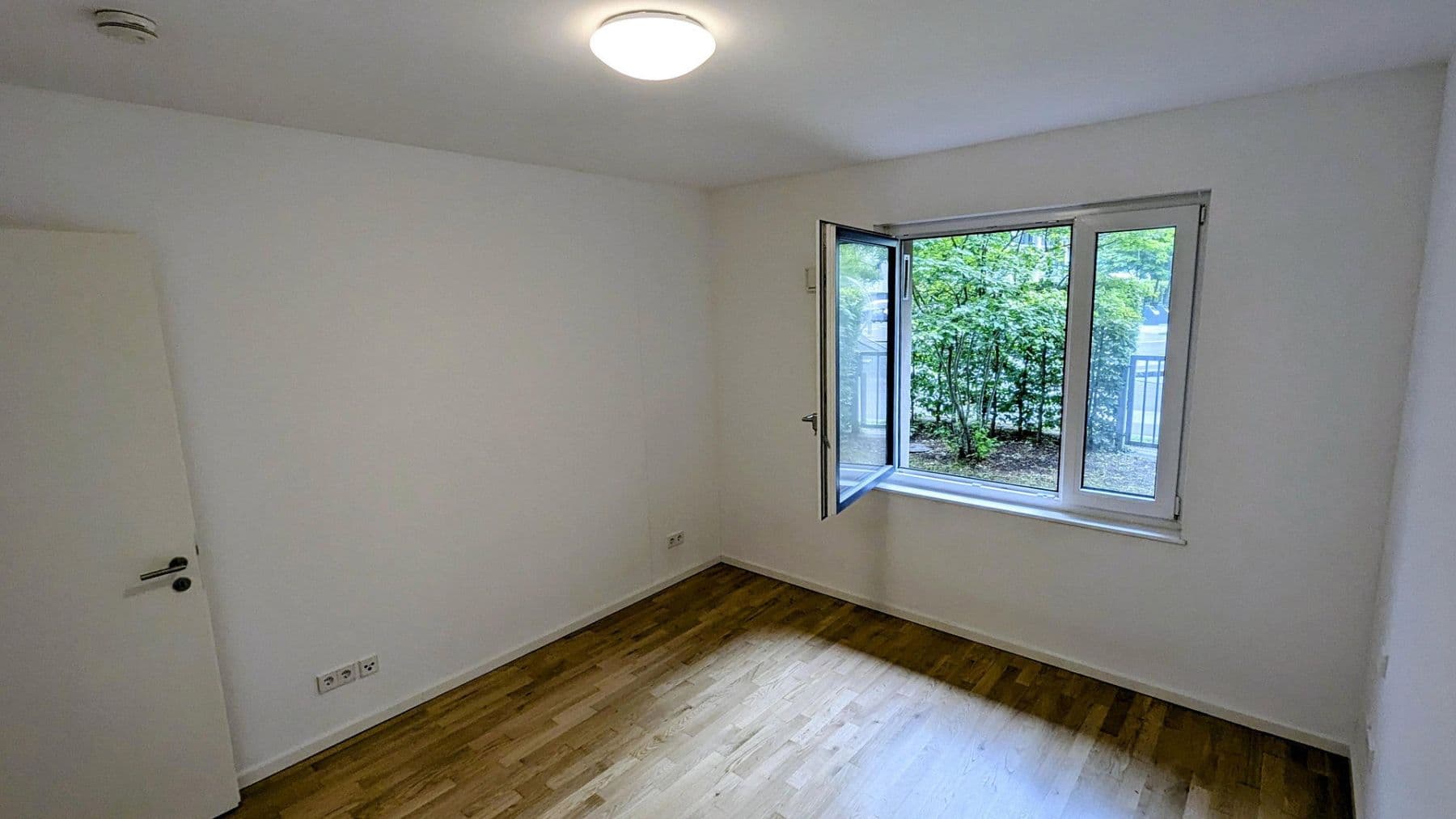 Prodej bytu 2+1 60 m², Oktavianstr. 19, Köln Bayenthal, Severní Porýní-Vestfálsko Prodej bytu 2+1 60 m², Oktavianstr. 19, Köln Bayenthal, Severní Porýní-Vestfálsko