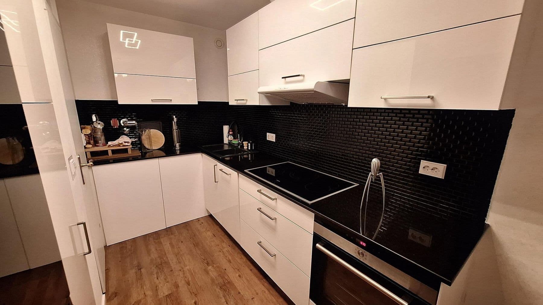 Pronájem bytu 3+kk 112 m², München, Bavorsko Pronájem bytu 3+kk 112 m², München, Bavorsko