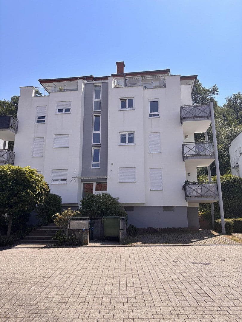 Prodej bytu 4+1 97 m², Nußloch, Bádensko-Württembersko Prodej bytu 4+1 97 m², Nußloch, Bádensko-Württembersko