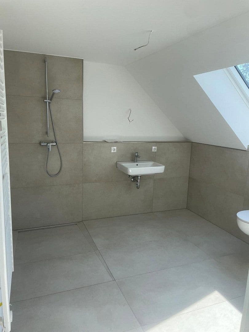 Prodej bytu 3+1 84 m², Roter Straße 1a, St. Leon-Rot, Bádensko-Württembersko Prodej bytu 3+1 84 m², Roter Straße 1a, St. Leon-Rot, Bádensko-Württembersko