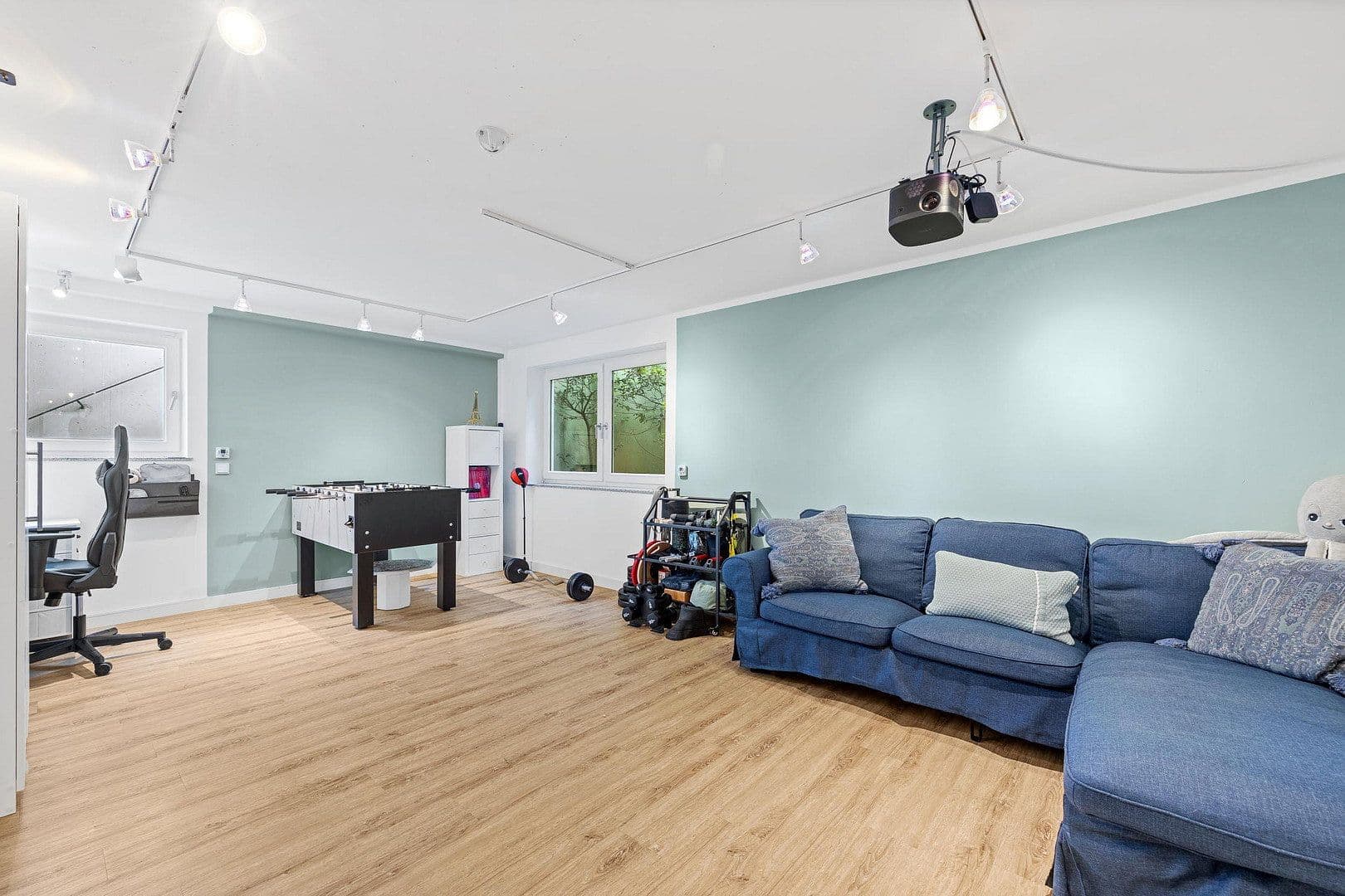 Prodej domu 212 m², pozemek 455 m², München, Bavorsko Prodej domu 212 m², pozemek 455 m², München, Bavorsko