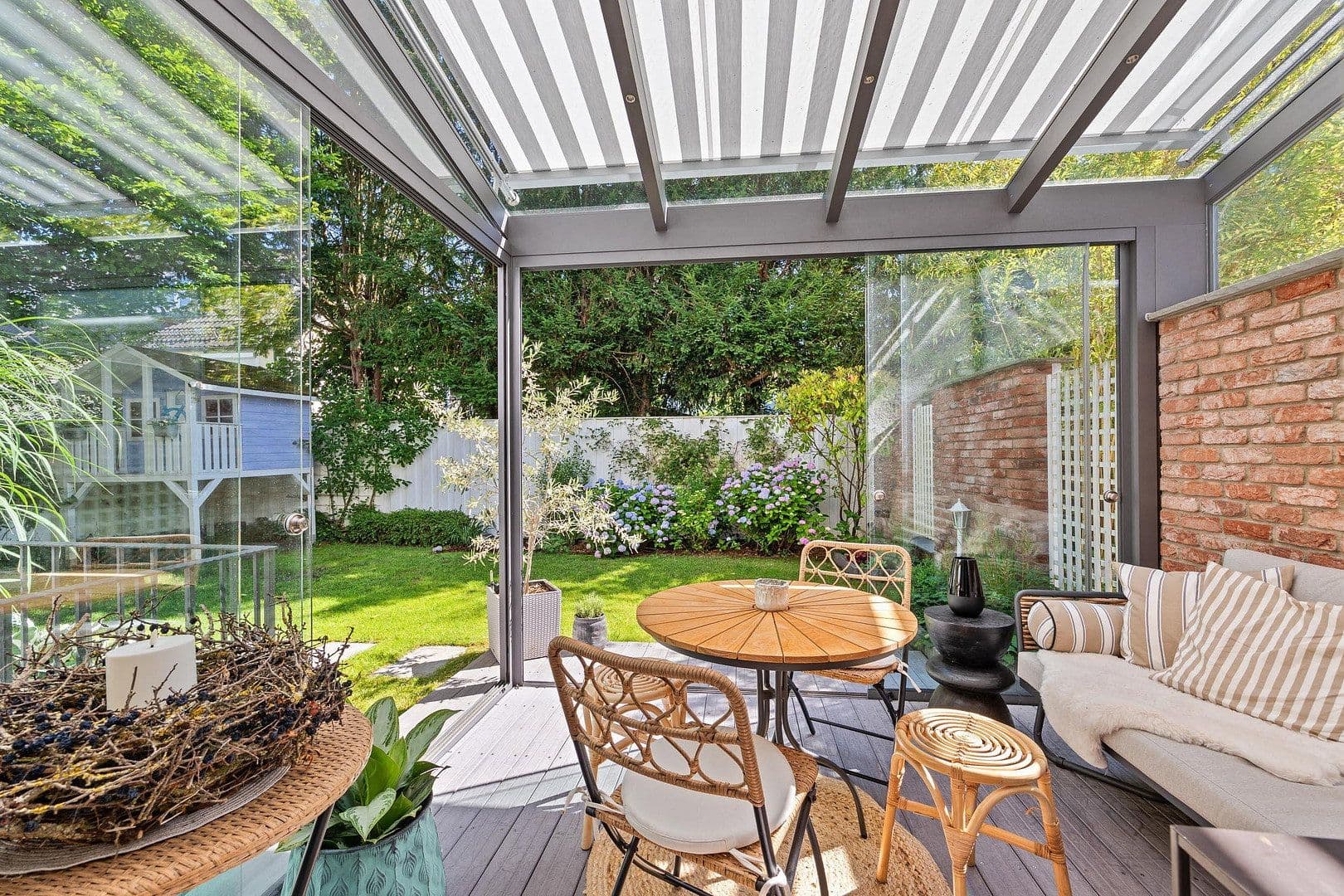 Prodej domu 212 m², pozemek 455 m², München, Bavorsko Prodej domu 212 m², pozemek 455 m², München, Bavorsko