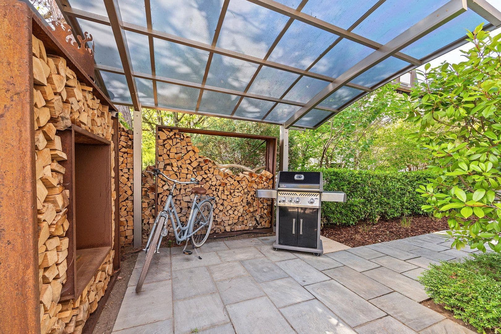Prodej domu 212 m², pozemek 455 m², München, Bavorsko Prodej domu 212 m², pozemek 455 m², München, Bavorsko