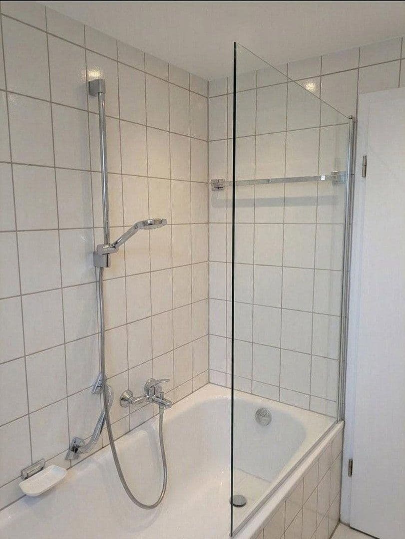 Pronájem bytu 3+1 66 m², Neckarsulm, Bádensko-Württembersko Pronájem bytu 3+1 66 m², Neckarsulm, Bádensko-Württembersko
