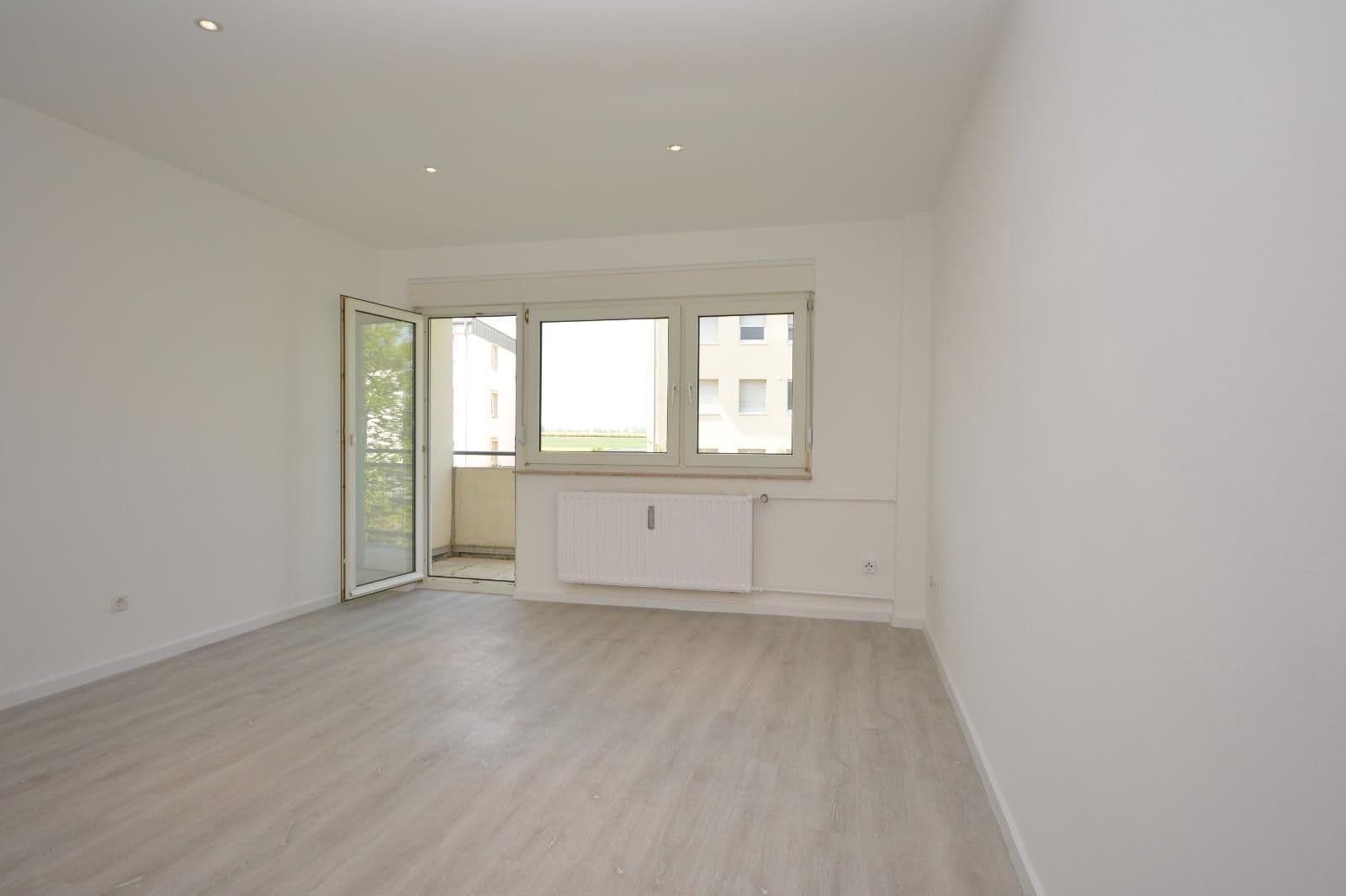 Pronájem bytu 3+1 71 m², Dr.-Doetsch-Str. 27, Euskirchen, Severní Porýní-Vestfálsko Pronájem bytu 3+1 71 m², Dr.-Doetsch-Str. 27, Euskirchen, Severní Porýní-Vestfálsko