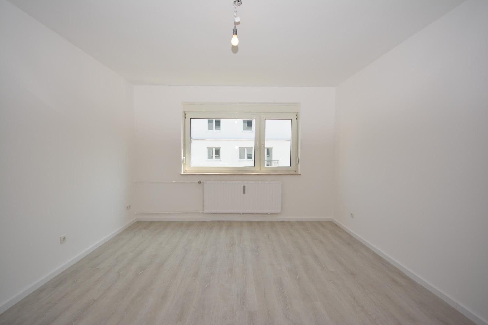 Pronájem bytu 3+1 71 m², Dr.-Doetsch-Str. 27, Euskirchen, Severní Porýní-Vestfálsko Pronájem bytu 3+1 71 m², Dr.-Doetsch-Str. 27, Euskirchen, Severní Porýní-Vestfálsko