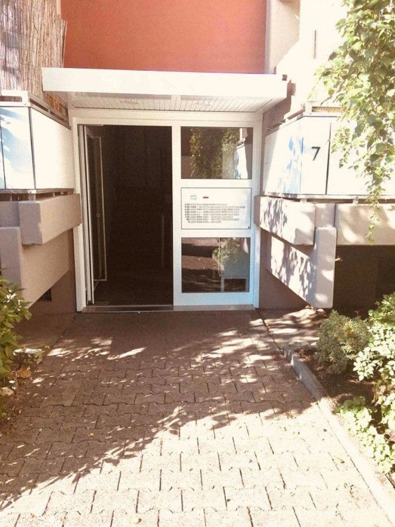 Pronájem bytu 1+1 40 m², Waisenhausgasse 7, Köln, Severní Porýní-Vestfálsko Pronájem bytu 1+1 40 m², Waisenhausgasse 7, Köln, Severní Porýní-Vestfálsko