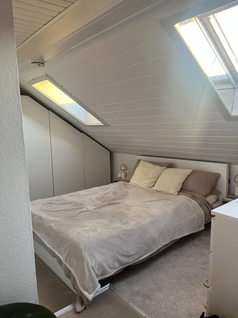 Pronájem bytu 1+1 30 m², Friedrichsstraße 19, Kassel, Hessen Pronájem bytu 1+1 30 m², Friedrichsstraße 19, Kassel, Hessen