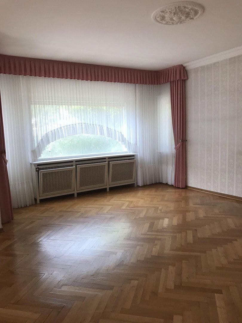 Prodej domu 140 m², pozemek 698 m², Berlin, Berlín Prodej domu 140 m², pozemek 698 m², Berlin, Berlín