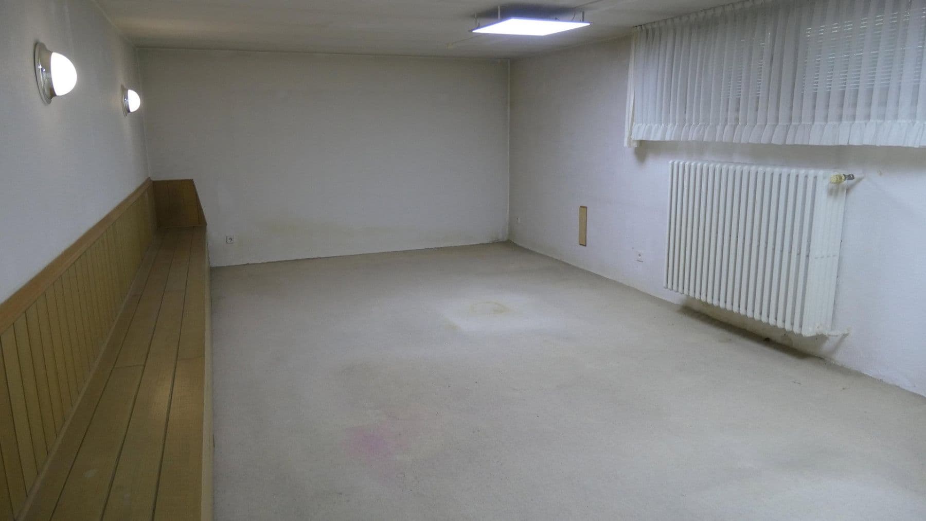 Prodej domu 140 m², pozemek 698 m², Berlin, Berlín Prodej domu 140 m², pozemek 698 m², Berlin, Berlín