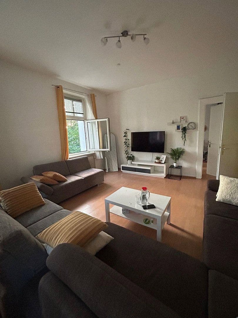 Pronájem bytu 3+1 66 m², Parallelstraße 49, Oberhausen, Severní Porýní-Vestfálsko Pronájem bytu 3+1 66 m², Parallelstraße 49, Oberhausen, Severní Porýní-Vestfálsko