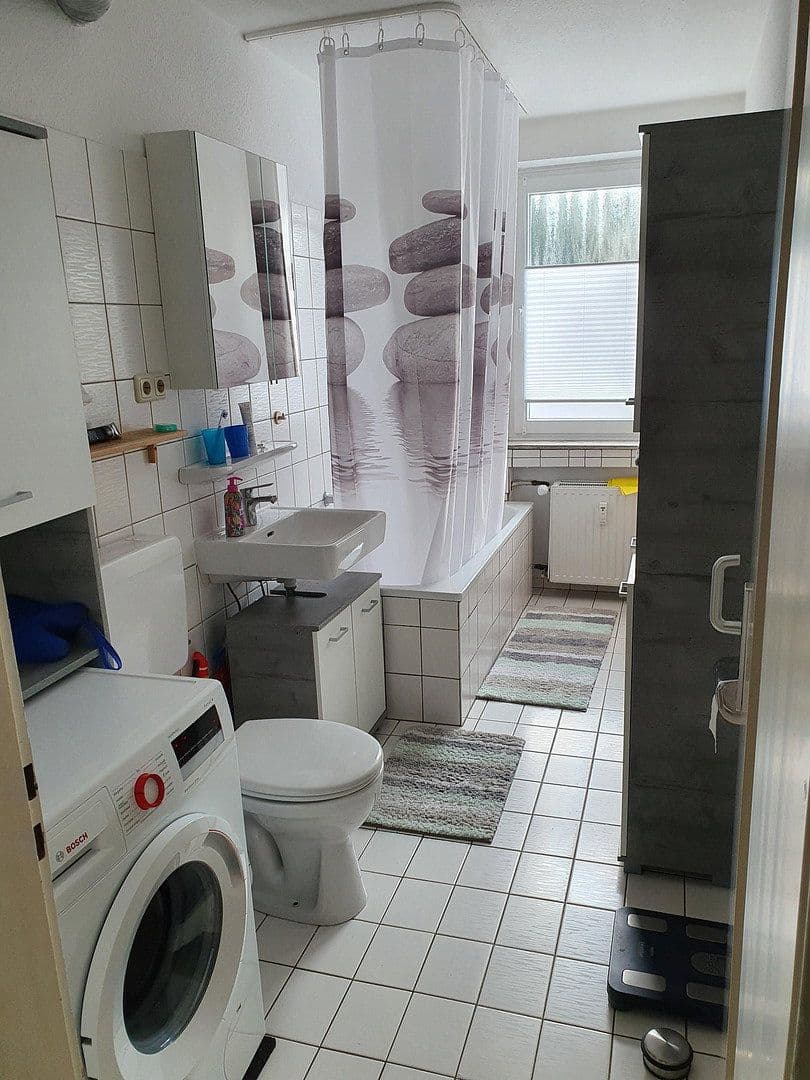 Pronájem bytu 4+1 92 m², Lütticher Str. 16, Cáchy, Severní Porýní-Vestfálsko Pronájem bytu 4+1 92 m², Lütticher Str. 16, Cáchy, Severní Porýní-Vestfálsko