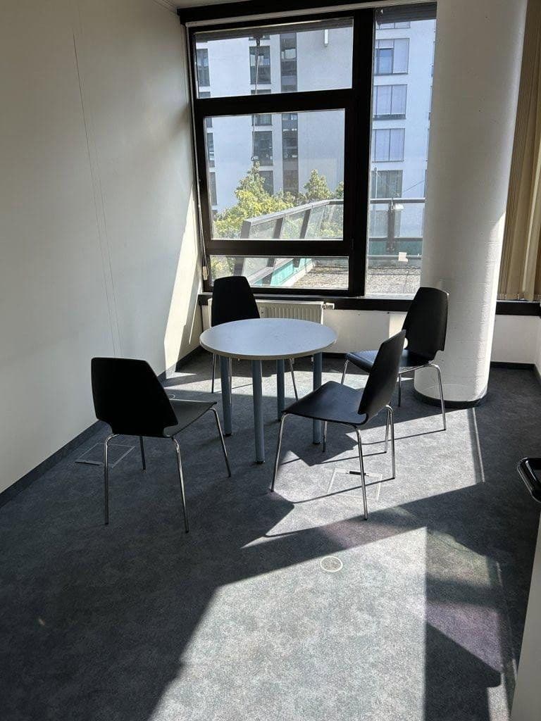 Pronájem kanceláře 486 m², Domstraße 58, Offenbach am Main, Hessen Pronájem kanceláře 486 m², Domstraße 58, Offenbach am Main, Hessen