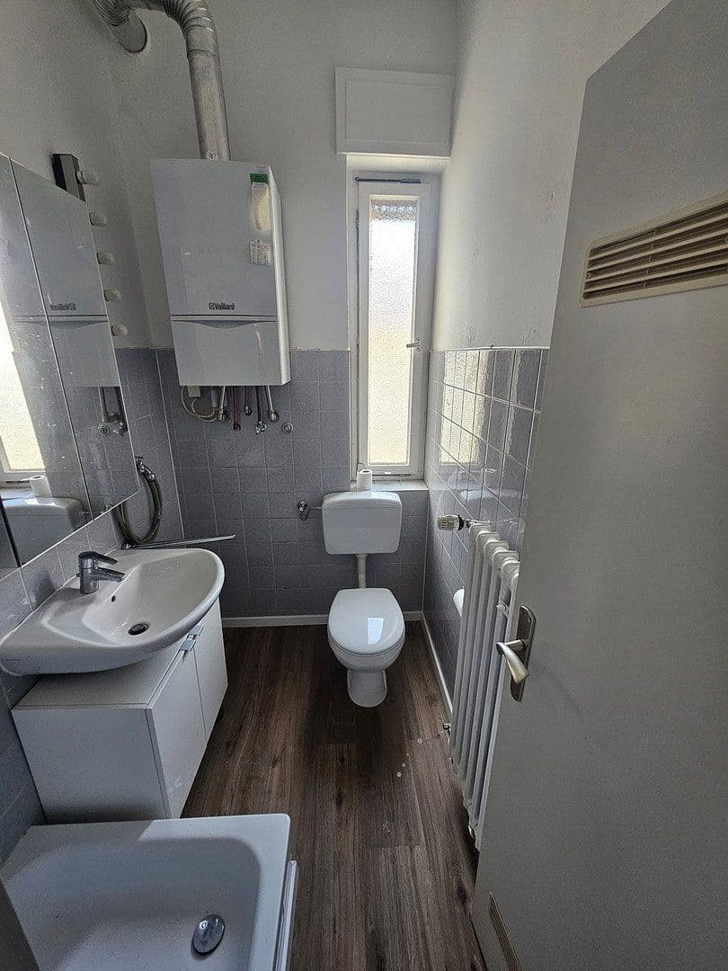 Pronájem bytu 2+1 62 m², Tacitusstraße 12, Köln, Severní Porýní-Vestfálsko Pronájem bytu 2+1 62 m², Tacitusstraße 12, Köln, Severní Porýní-Vestfálsko