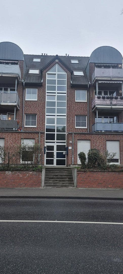 Prodej bytu 2+1 51 m², Bardenberger Str. 28, Herzogenrath, Severní Porýní-Vestfálsko Prodej bytu 2+1 51 m², Bardenberger Str. 28, Herzogenrath, Severní Porýní-Vestfálsko