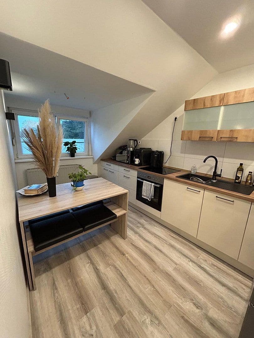 Prodej domu 168 m², pozemek 509 m², Würselen, Severní Porýní-Vestfálsko Prodej domu 168 m², pozemek 509 m², Würselen, Severní Porýní-Vestfálsko