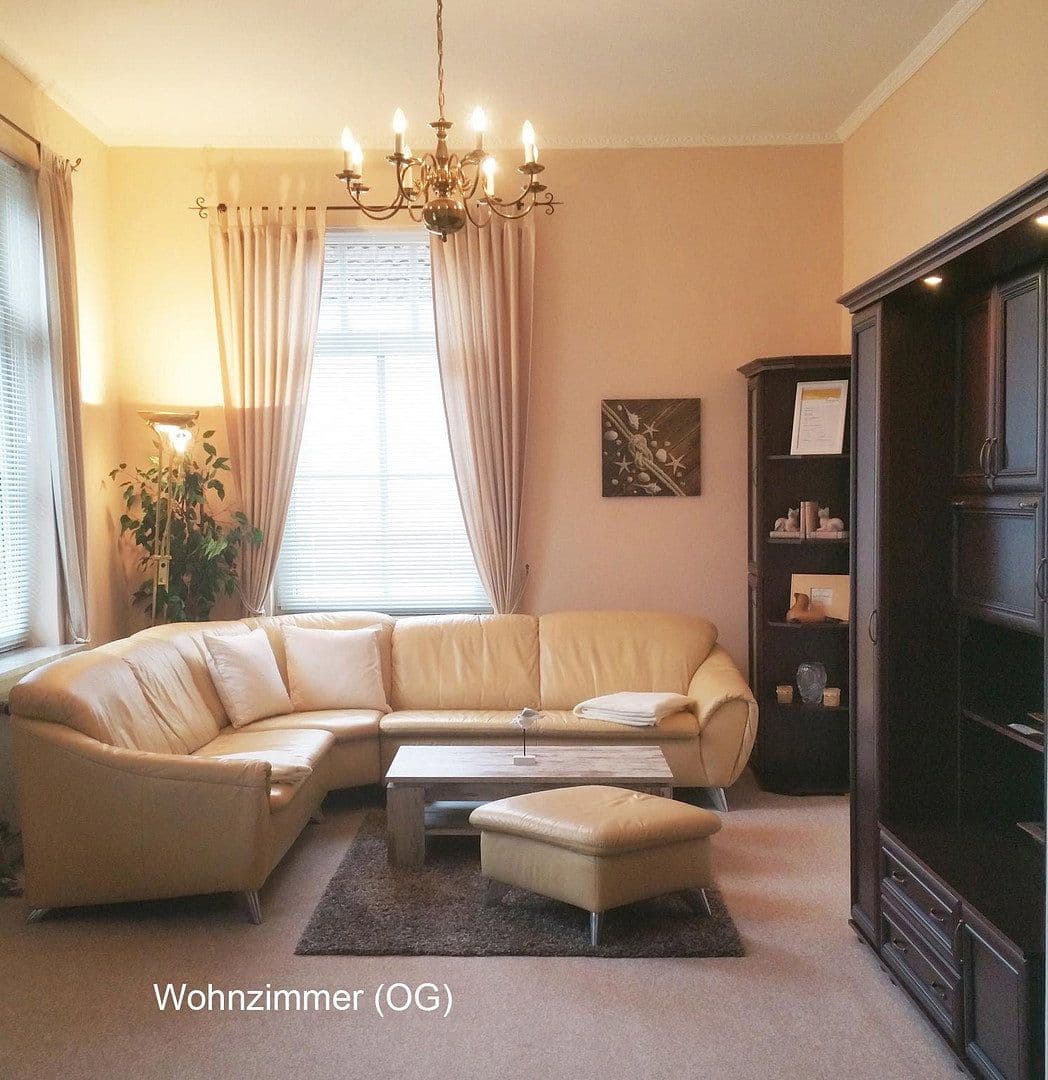Prodej domu 369 m², pozemek 722 m², Am Lotsenberg 11, Travemünde, Šlesvicko-Holštýnsko Prodej domu 369 m², pozemek 722 m², Am Lotsenberg 11, Travemünde, Šlesvicko-Holštýnsko